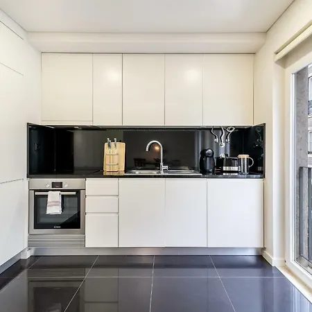 Charming In Typical District Apartamento